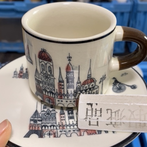 瓷器哈哈哈哈就哈哈