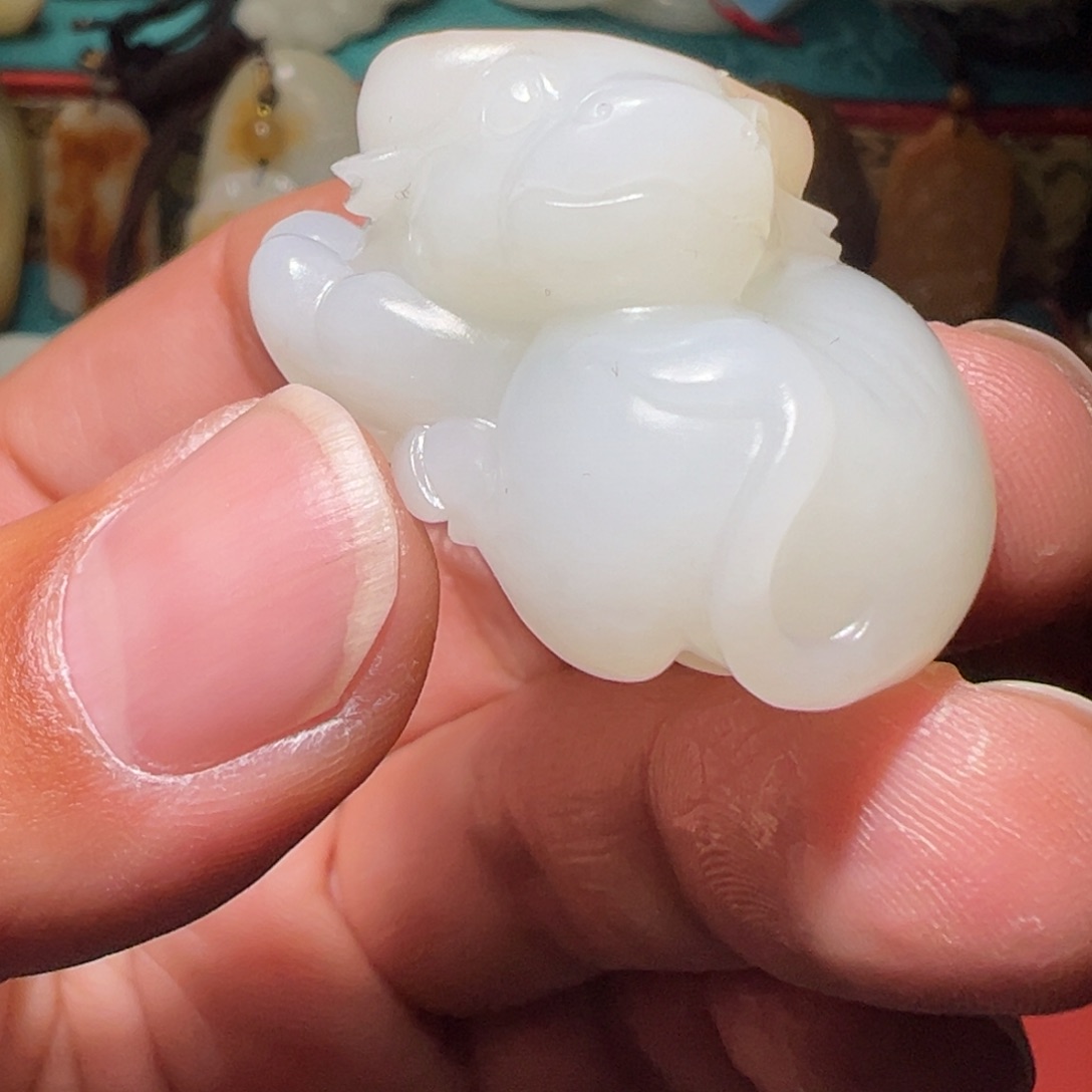 和田玉（糖玉）未镶嵌颈饰