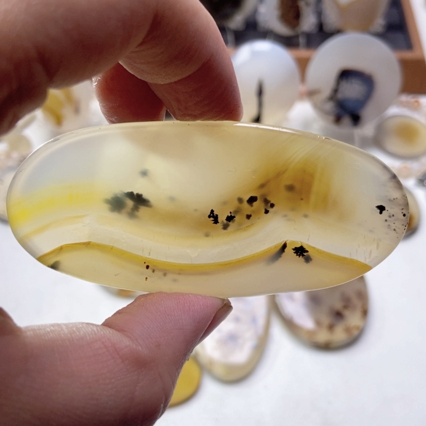 【闪购商品】玛瑙/玉髓颈饰未镶嵌