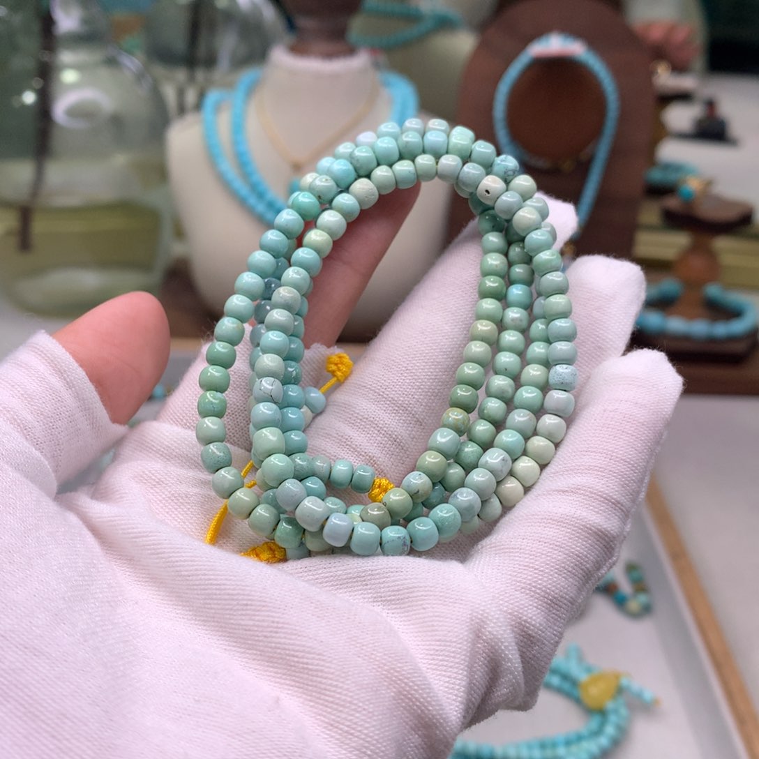 绿松石配饰未镶嵌