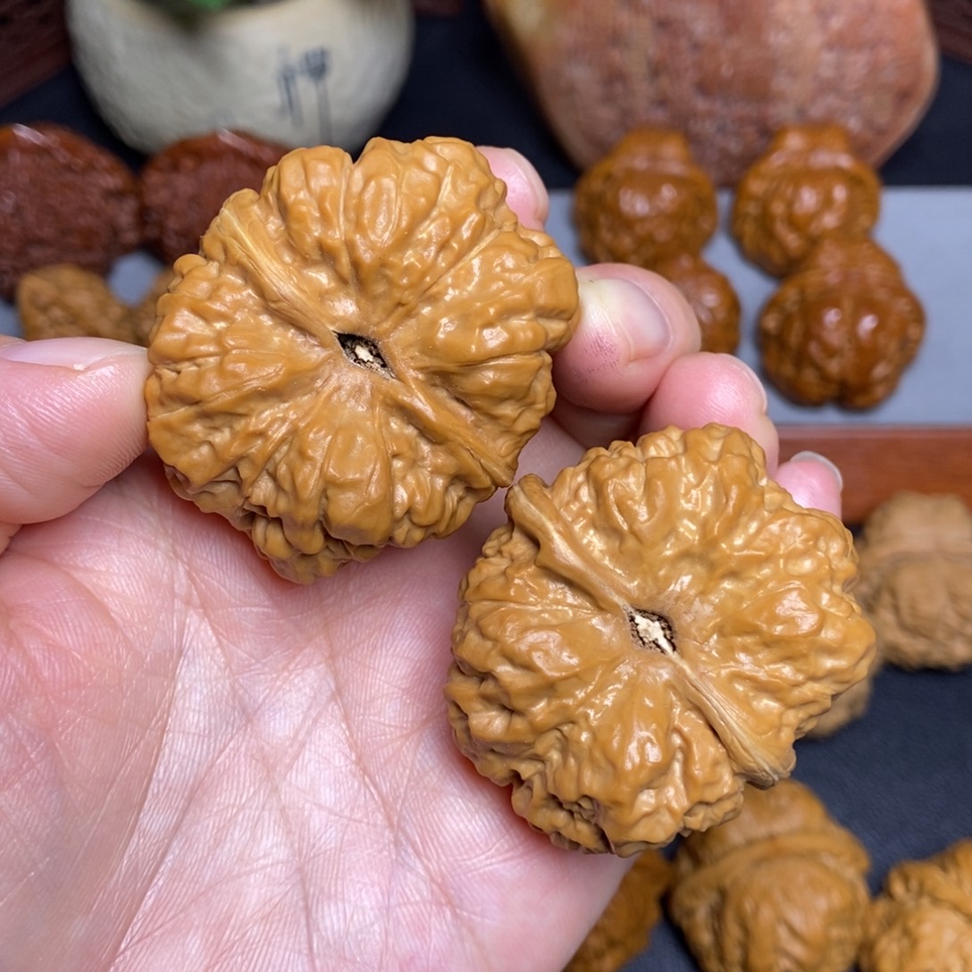 呛***椒把件文玩核桃41三角蛙