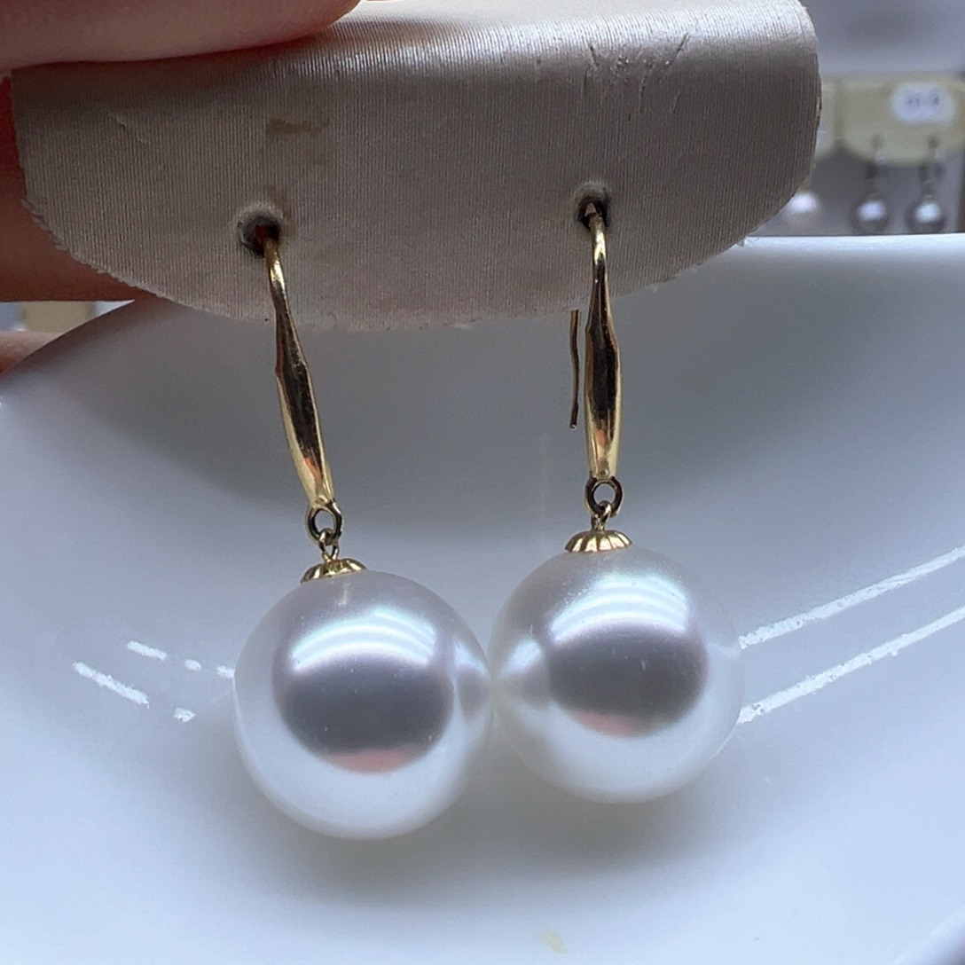 18K金镶嵌淡水珍珠耳饰