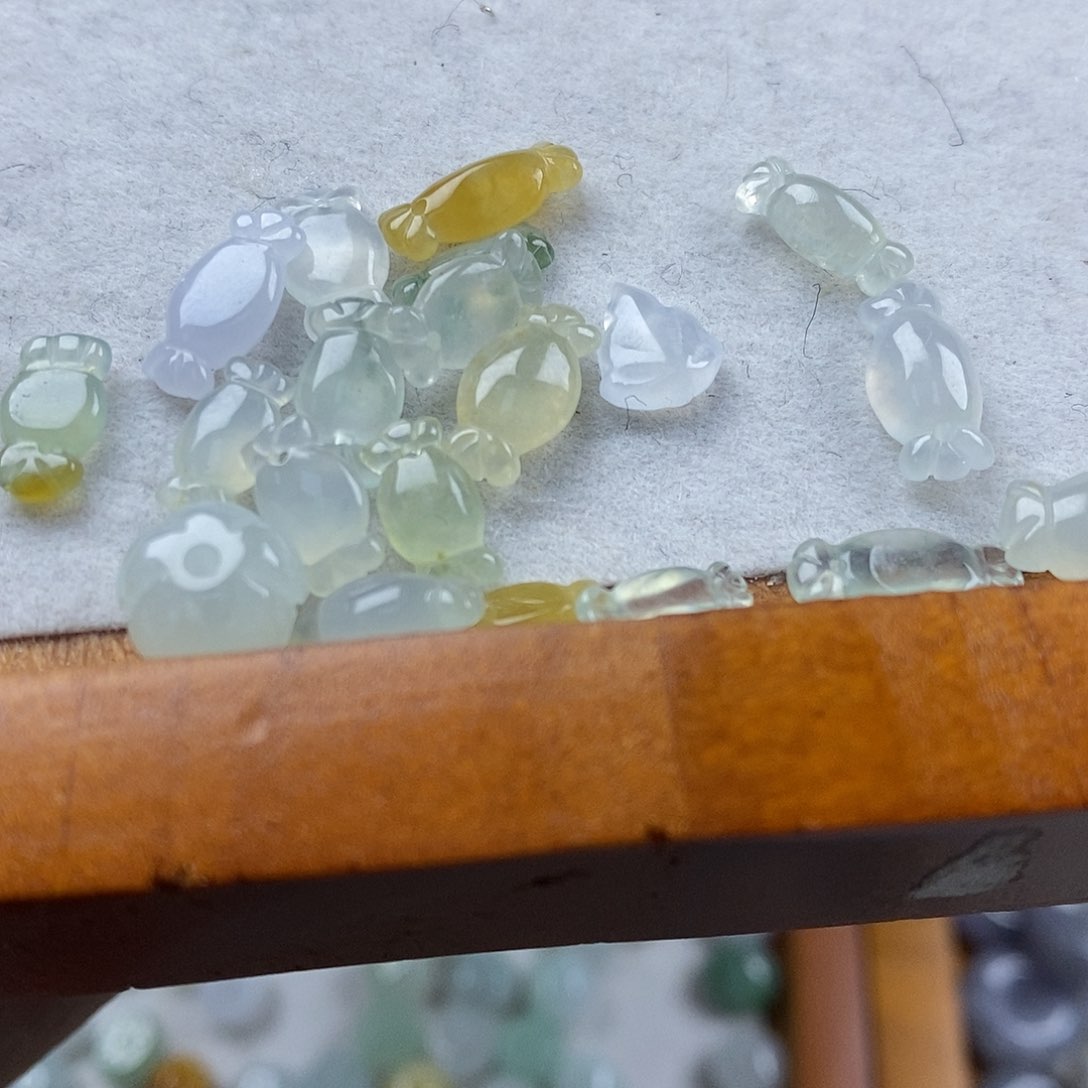 翡翠戒指未镶嵌糖果提溜款45一个