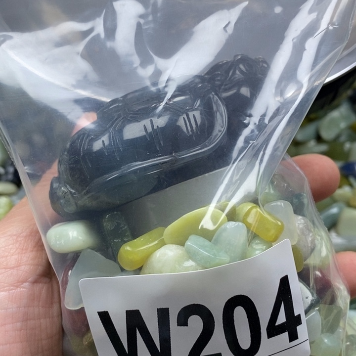 蛇纹石玉未镶嵌鱼缸石