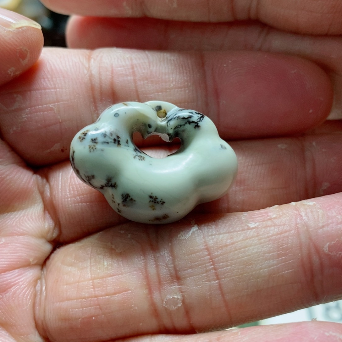 吊坠(不含链)未镶嵌透闪石质玉