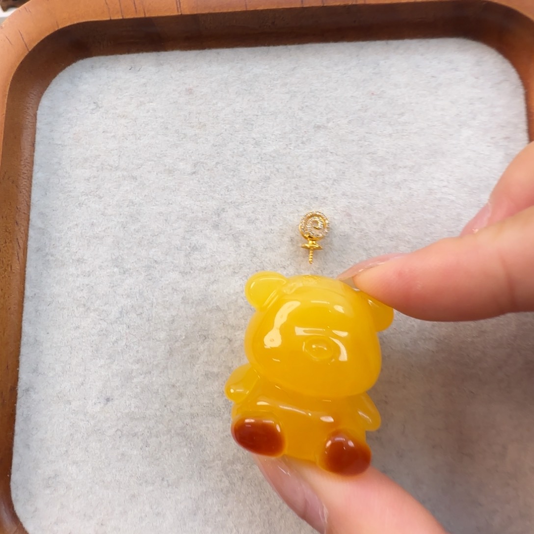 琥珀珠宝奇石未镶嵌