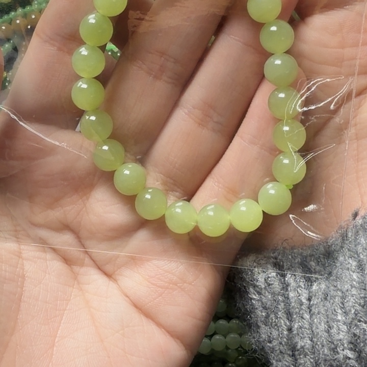 喵***福和田玉未镶嵌手链