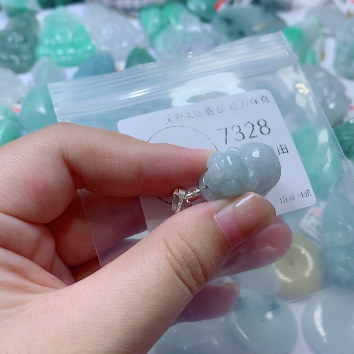 颈饰未镶嵌翡翠翡翠