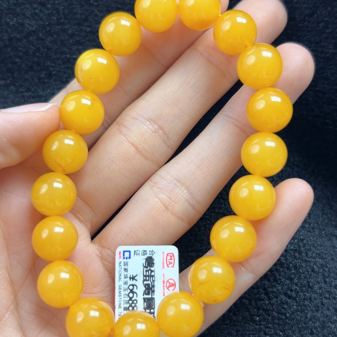 未镶嵌琥珀珠宝奇石