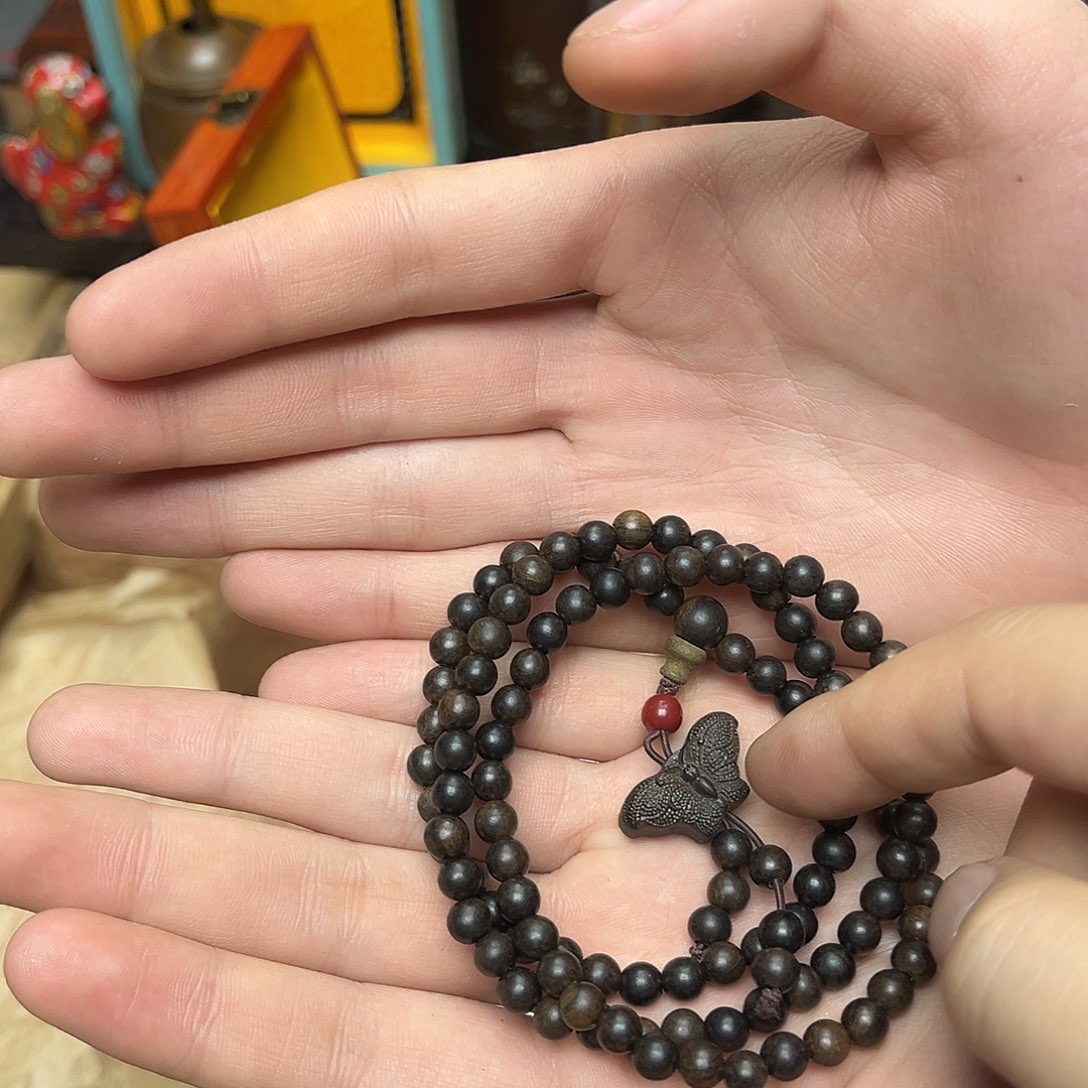 大叶紫檀（黑酸枝木类）