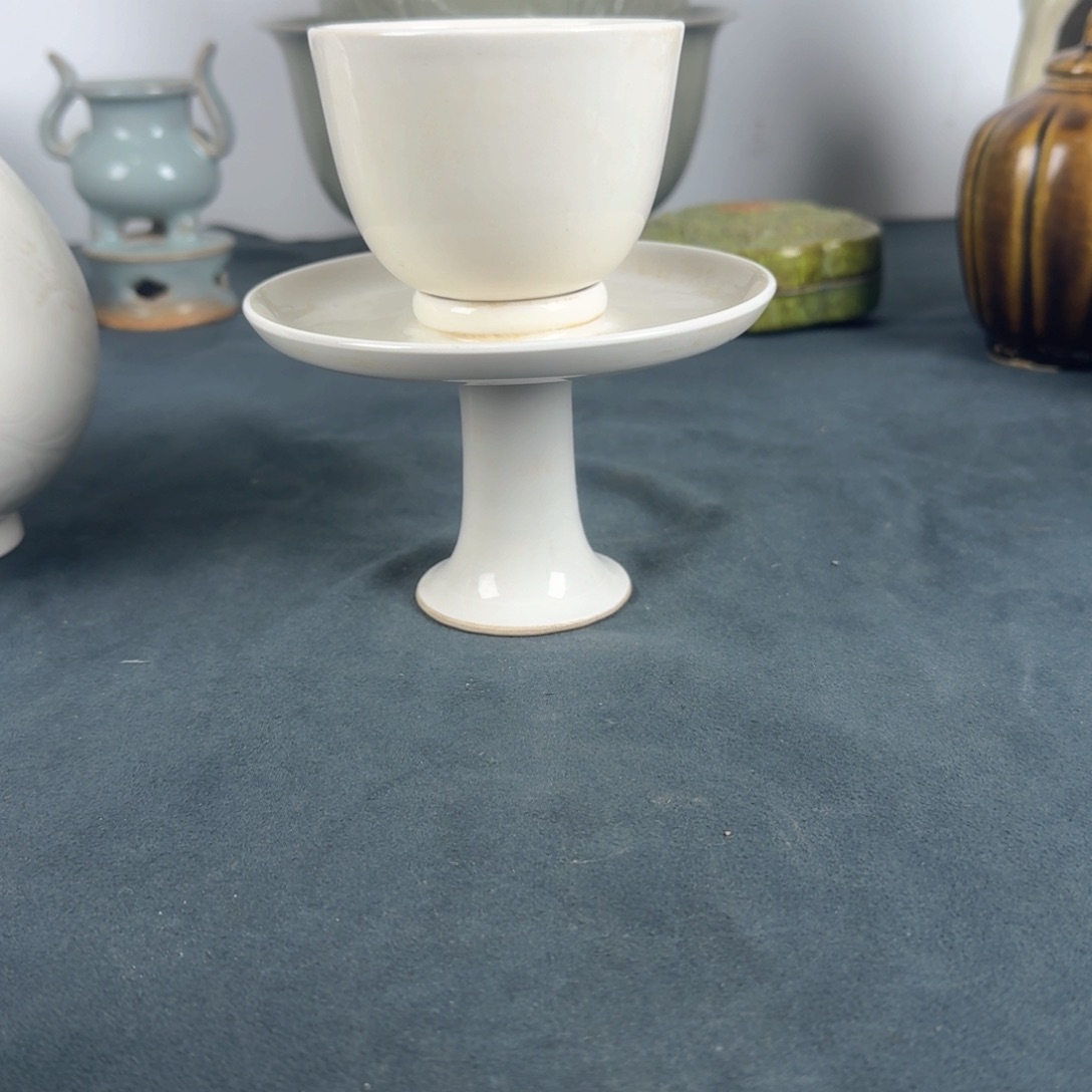 杯漠*Vbvggggggggghhg