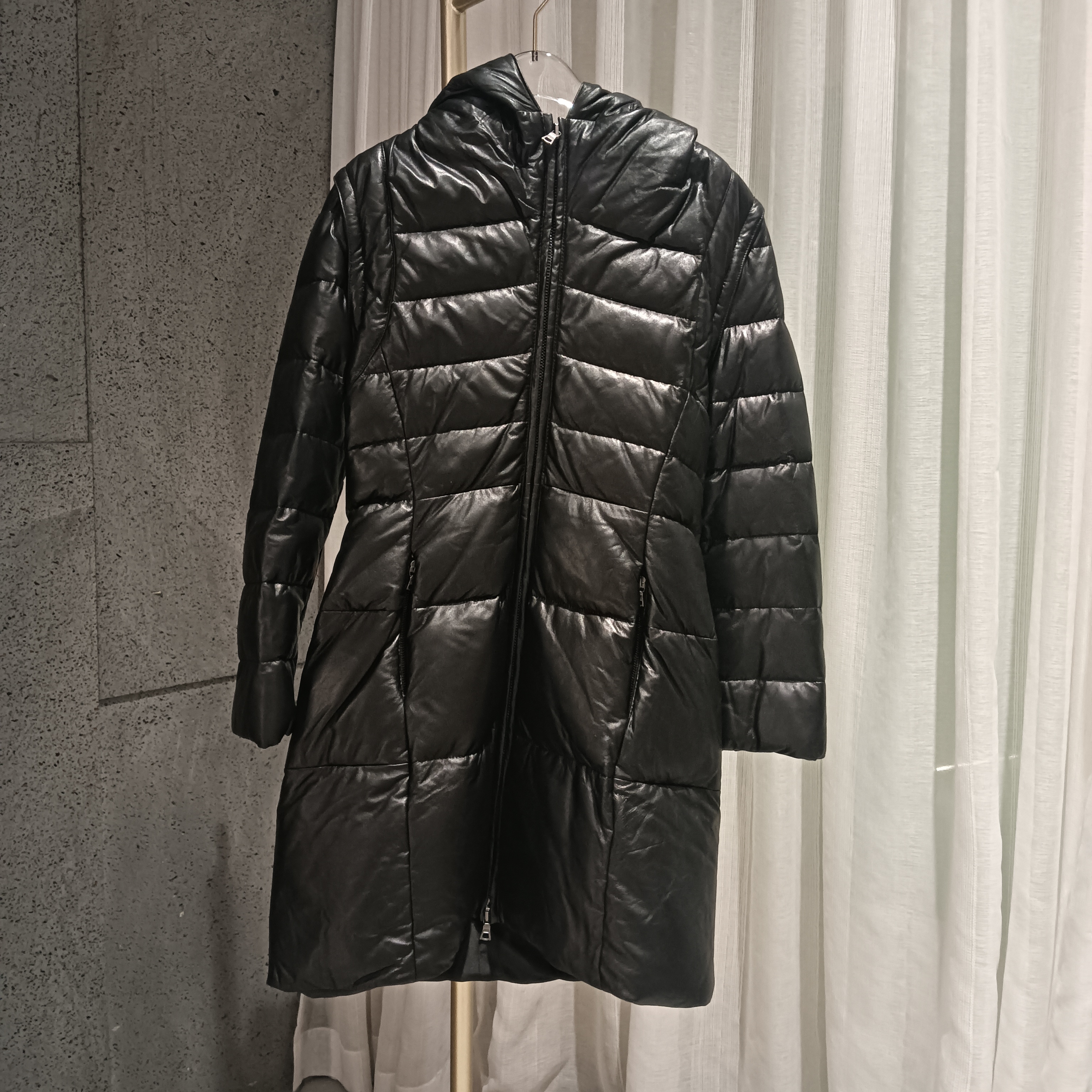 M4450特！版衣  黑色羽绒服中长款  款号YP9353