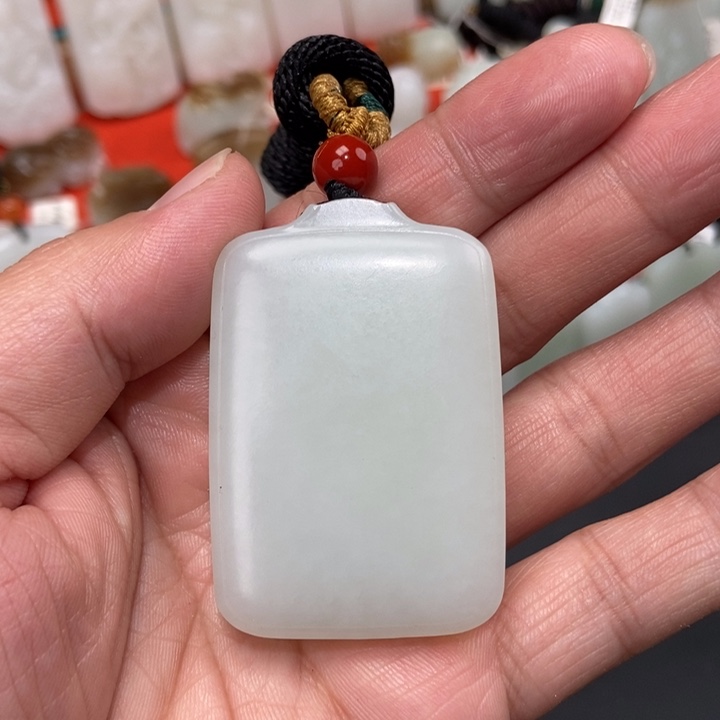 颈饰未镶嵌和田玉徐*