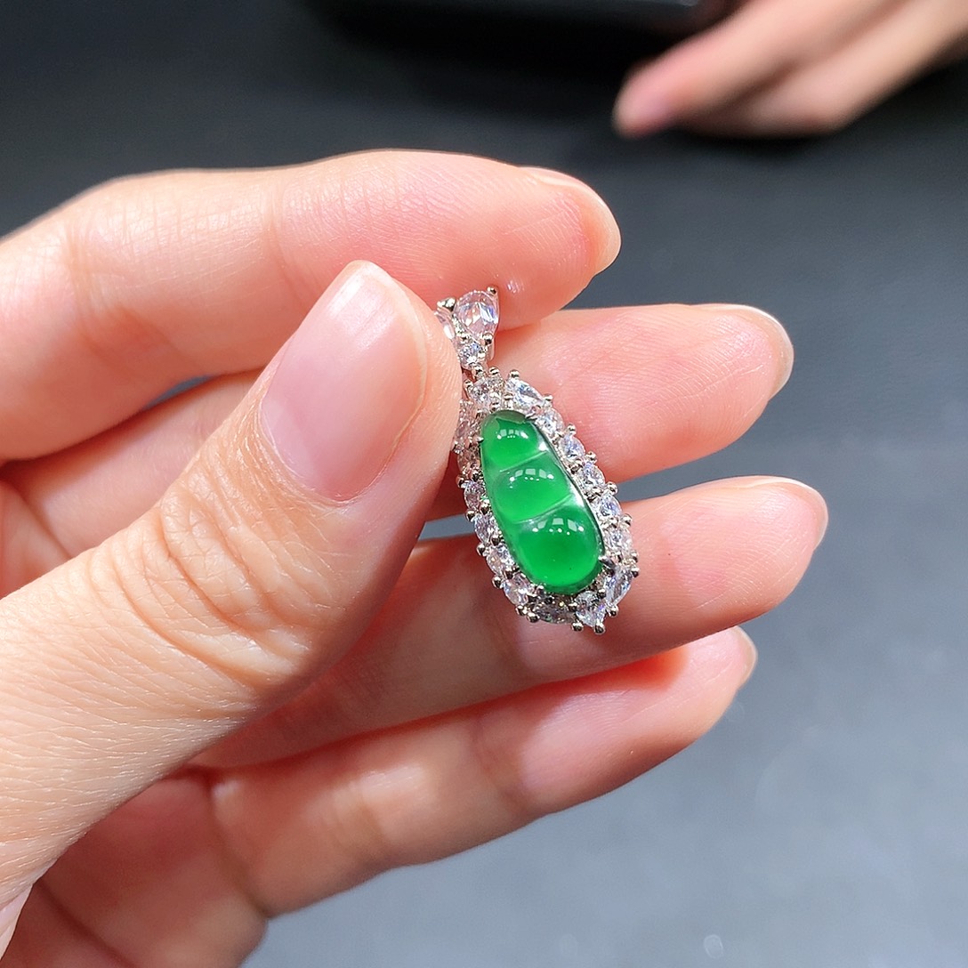 未镶嵌戒指翡翠翡翠