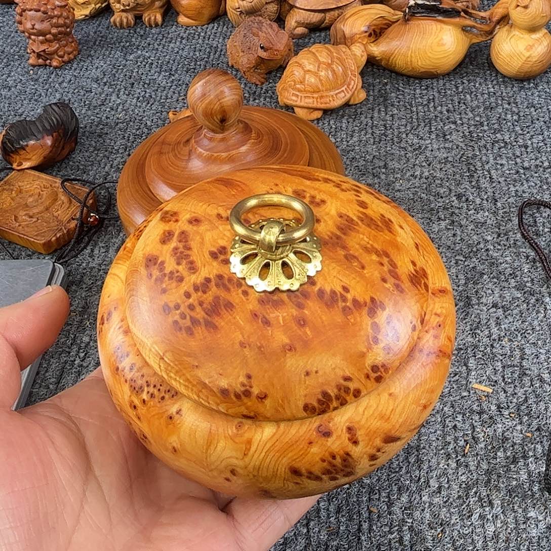 崖柏崖窝黑金刚瘤花罐子