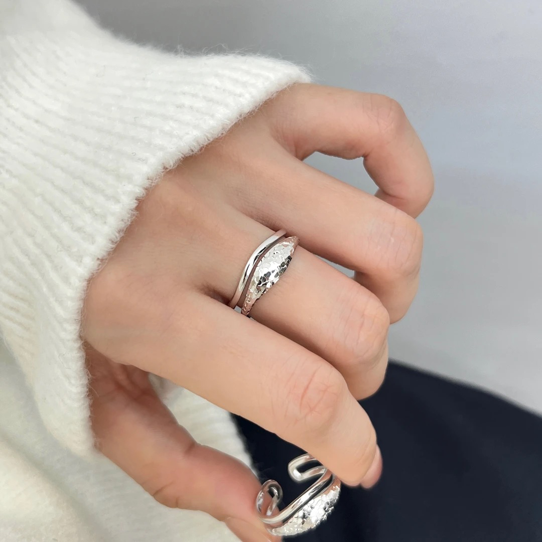 925银戒指 《双层波纹》韩版个性设计感车花碎冰冰双层开口银戒指