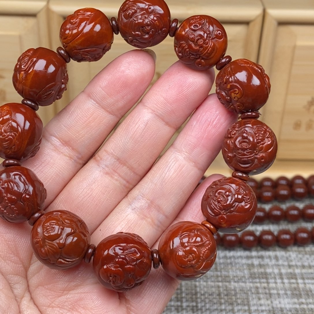 ****以吊坠橄榄核财迷18