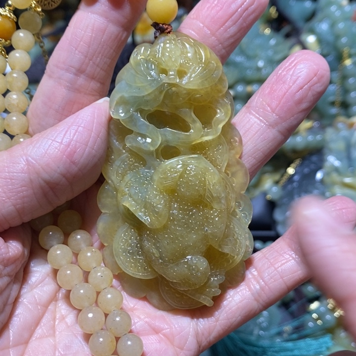 岫玉岫玉吊坠未镶嵌