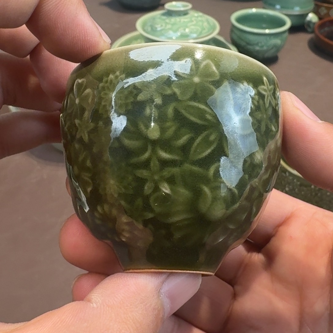 杯龙泉青瓷茶具微瑕