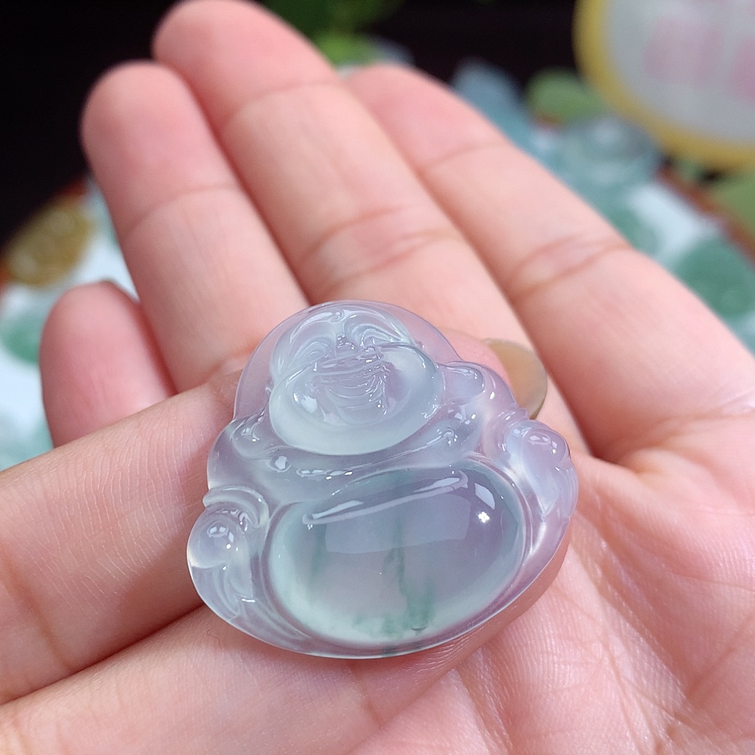 翡翠未镶嵌颈饰佛公