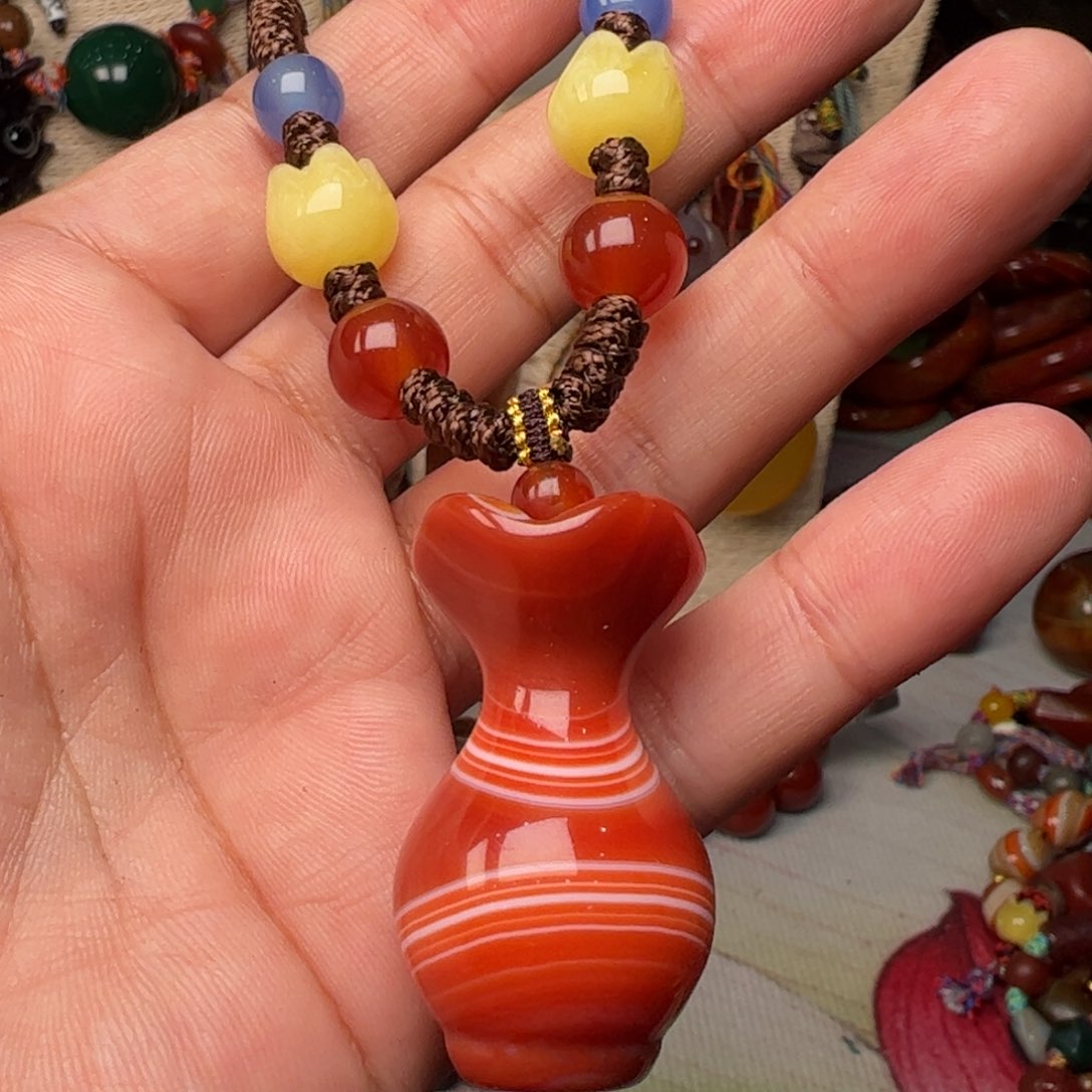 玛瑙/玉髓颈饰未镶嵌