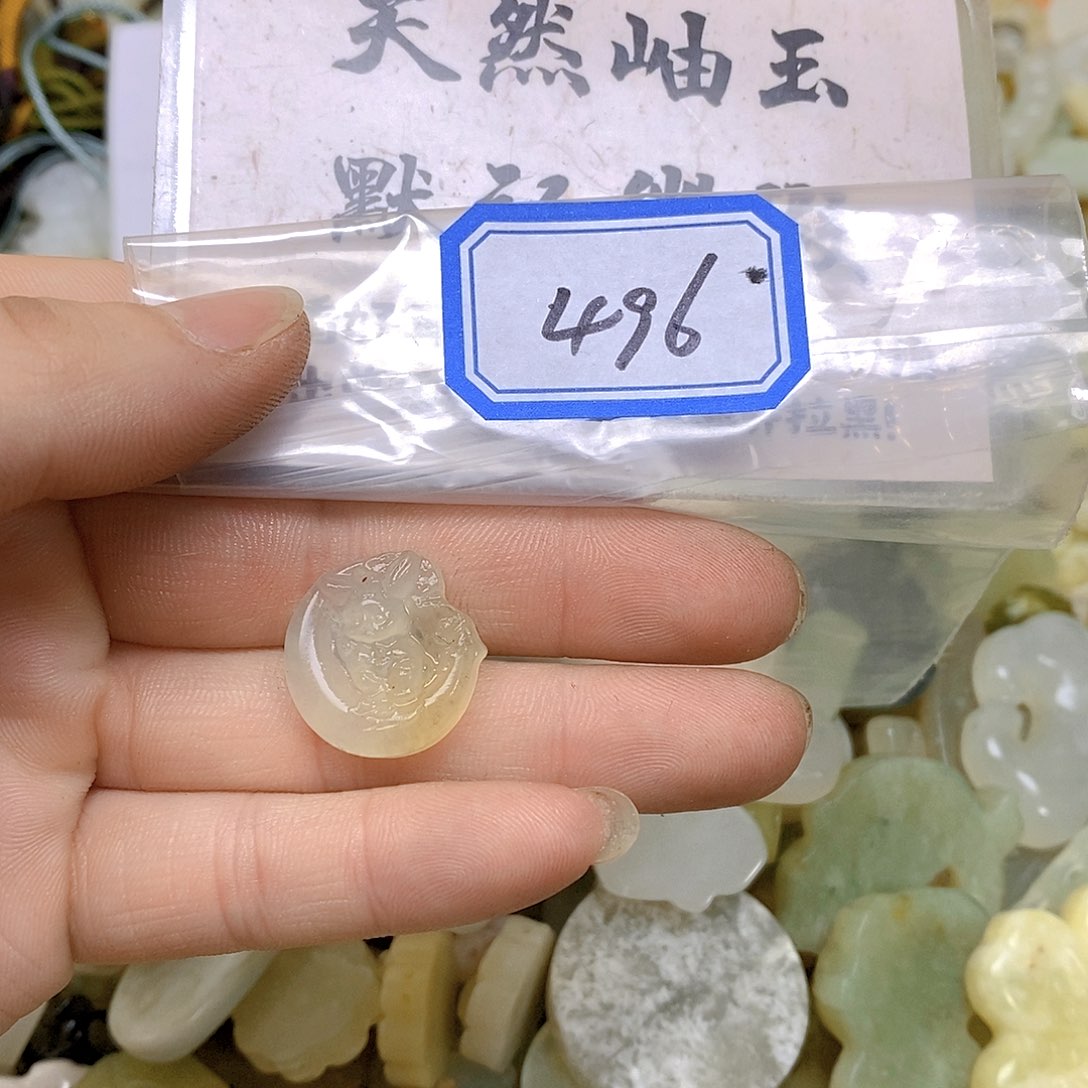 蛇纹石玉颈饰未镶嵌496