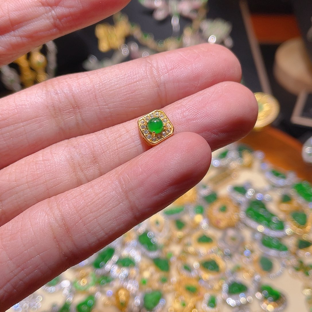 翡翠吊坠(不含链)银S925镶嵌