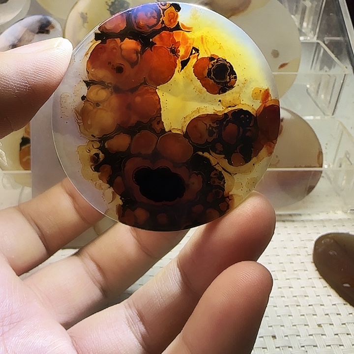 玛瑙/玉髓未镶嵌珠宝奇石