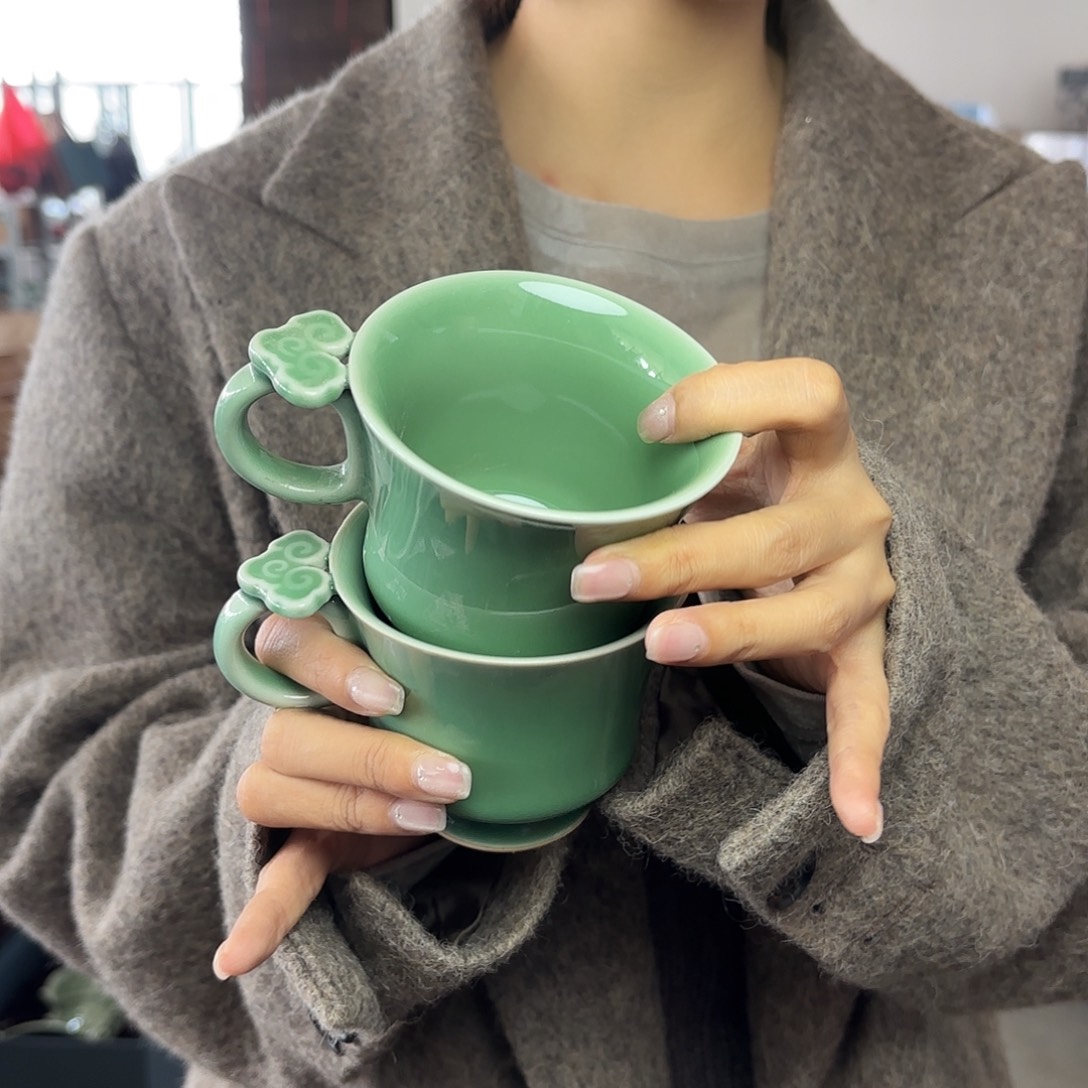 龙泉云间青瓷小米茶器