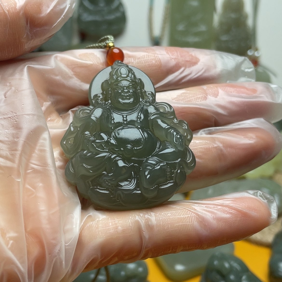 【闪购商品】和田玉颈饰未镶嵌一**学