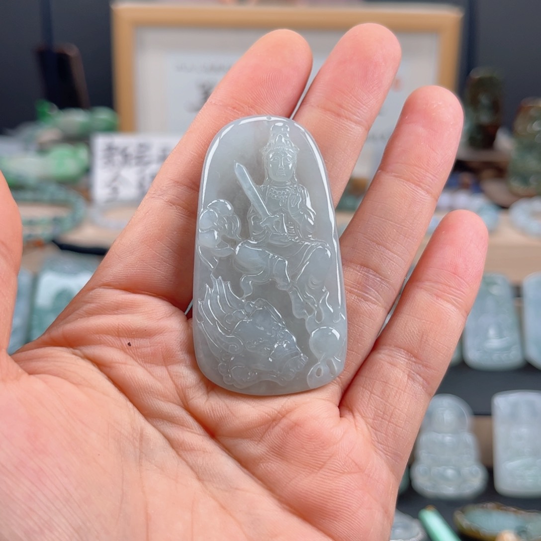 翡翠颈饰未镶嵌文殊