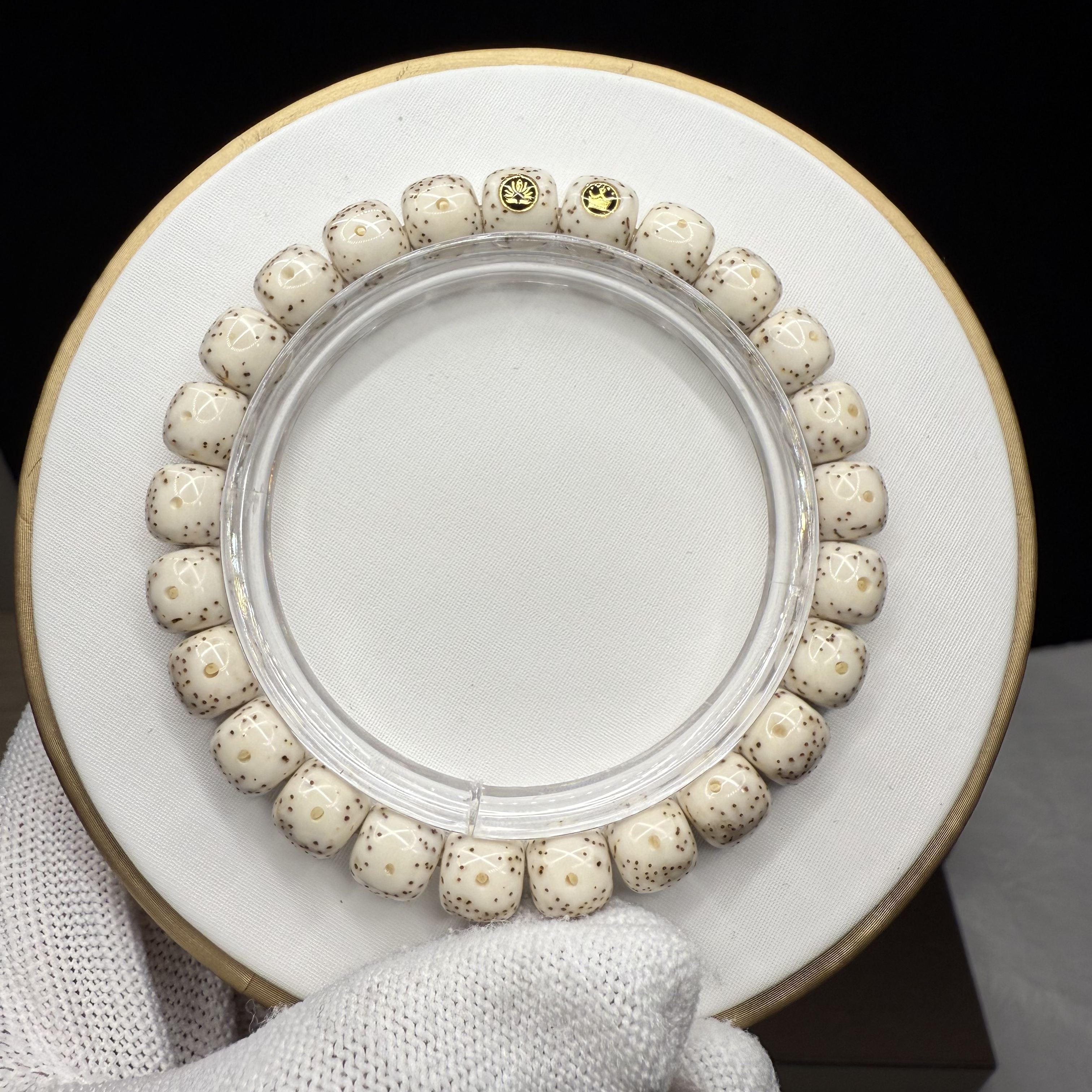 海南原生态星月菩提手串骨瓷白9×8池村