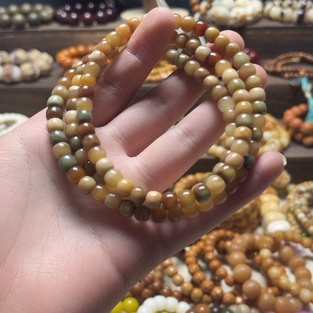 龙脊菩提手串玉化