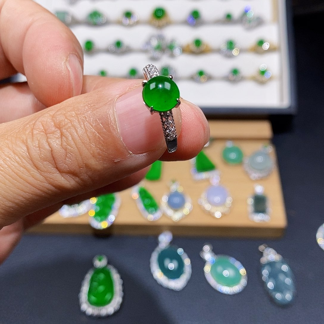 银S925镶嵌戒指翡翠B*戒指