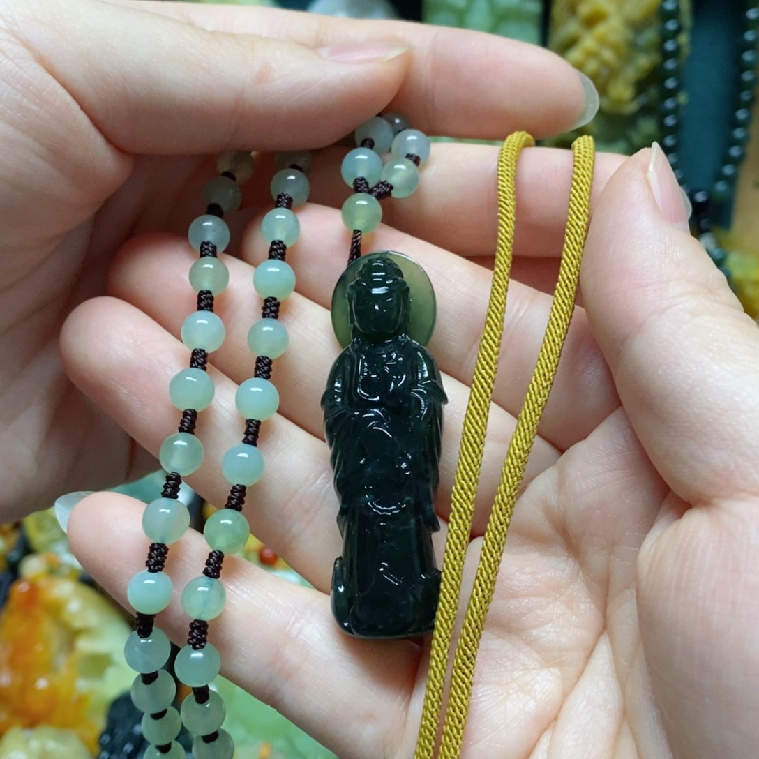 岫玉未镶嵌吊坠(赠链)Y**g