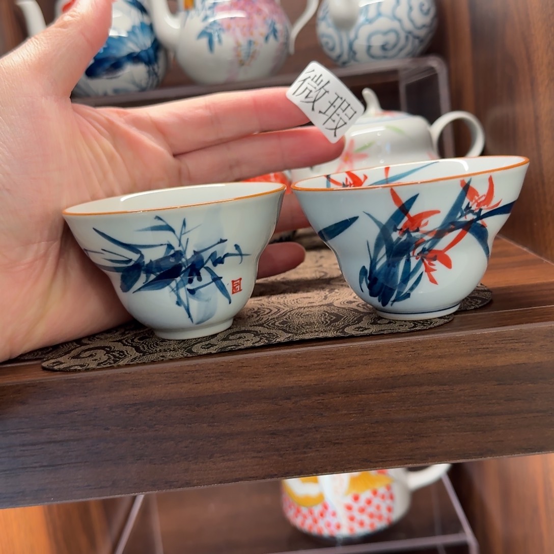 釉下手绘茶具微瑕