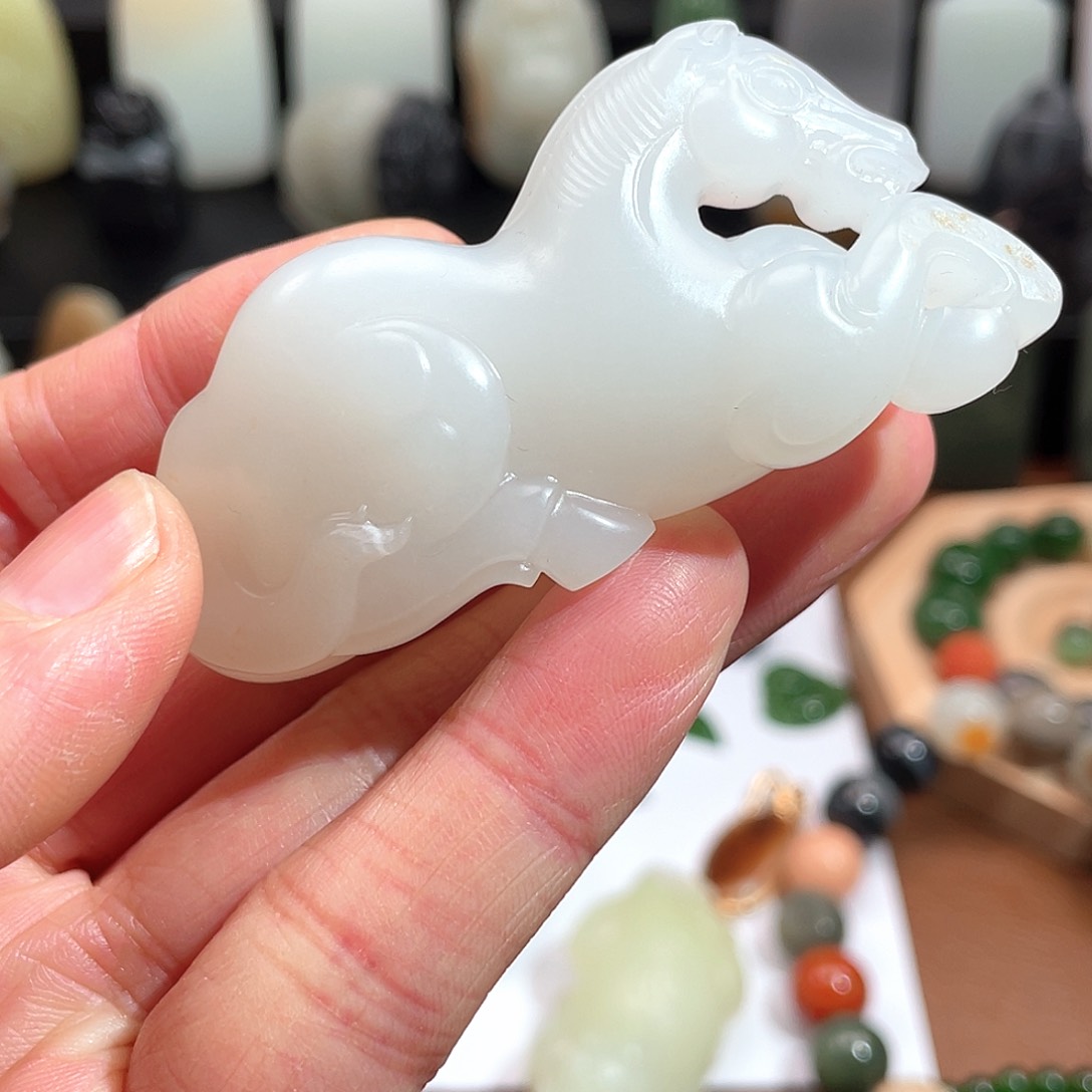 和田玉颈饰未镶嵌丫*1