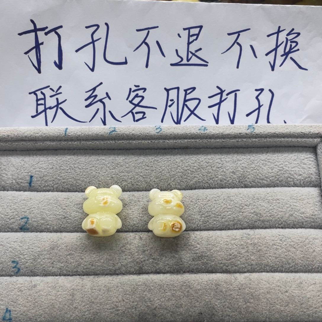 琥珀裸石未镶嵌耶**耶天然琥珀