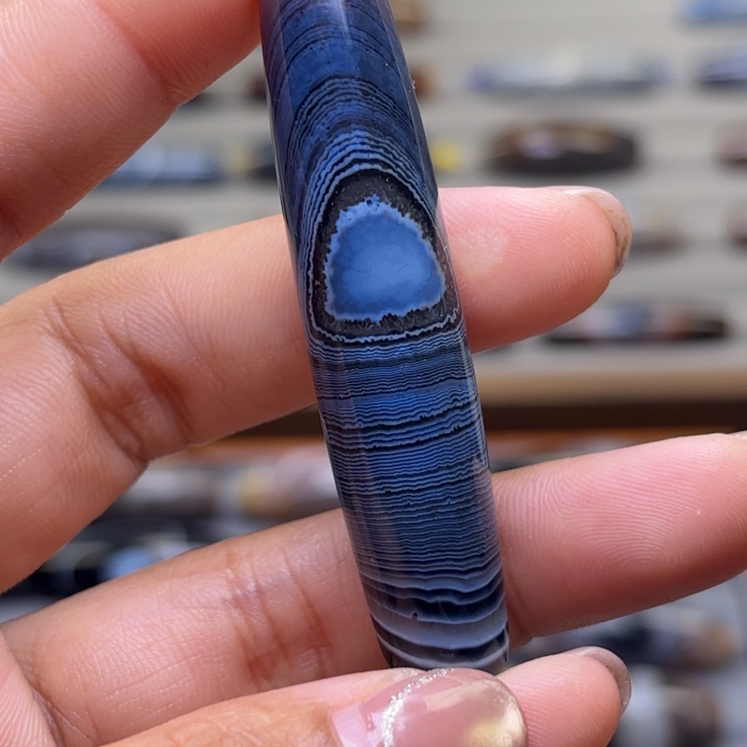 4***Z玛瑙/玉髓未镶嵌颈饰