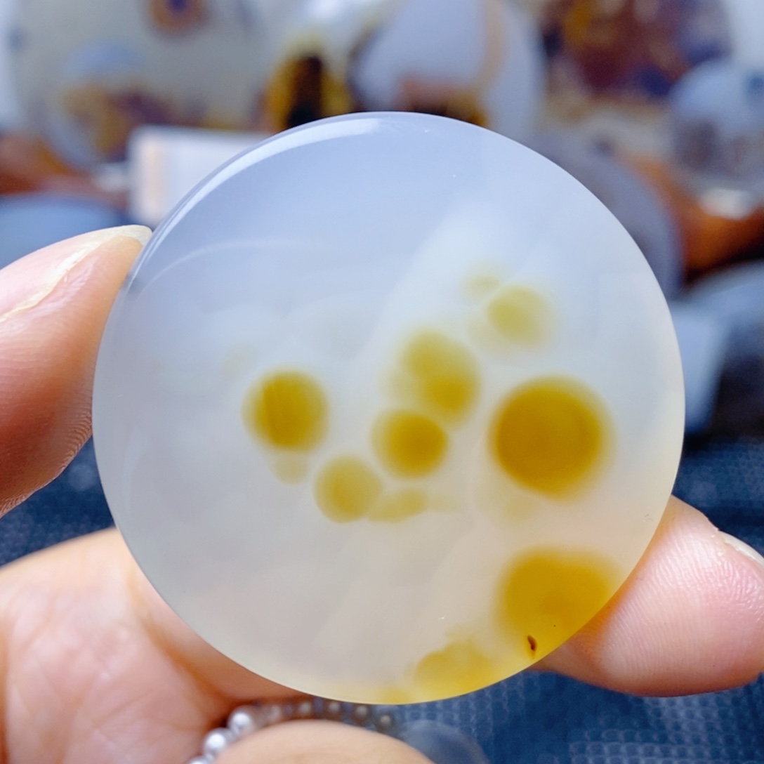 玛瑙/玉髓未镶嵌珠宝奇石