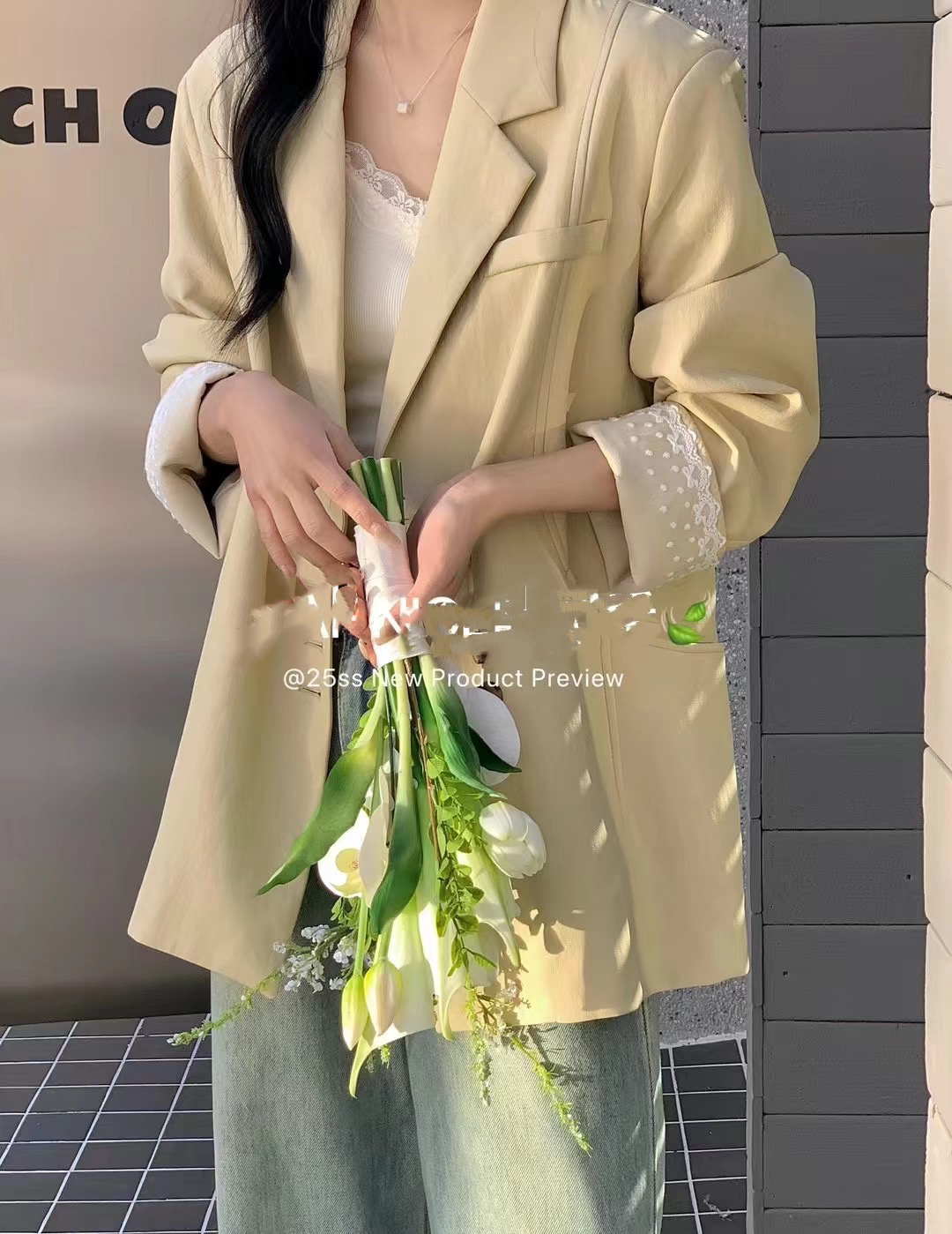 黑色蕾丝拼接PU皮衣外套女2025春季新款氛围感百搭上衣