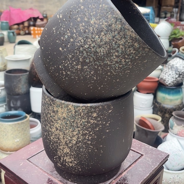 红陶泼墨蛋壳两个口径20高度20