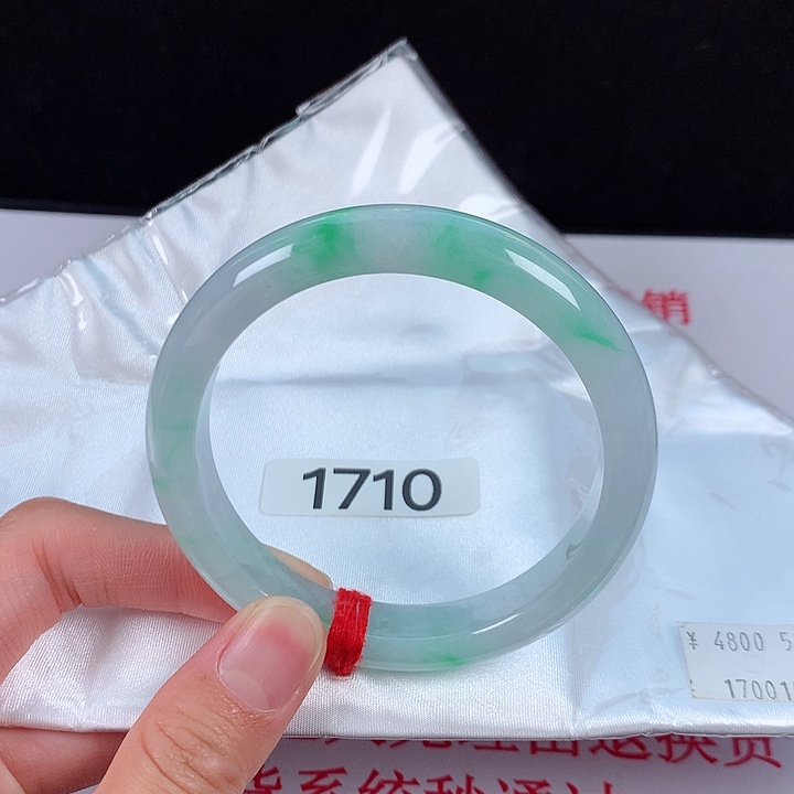 【闪购商品】翡翠手镯未镶嵌58圈口