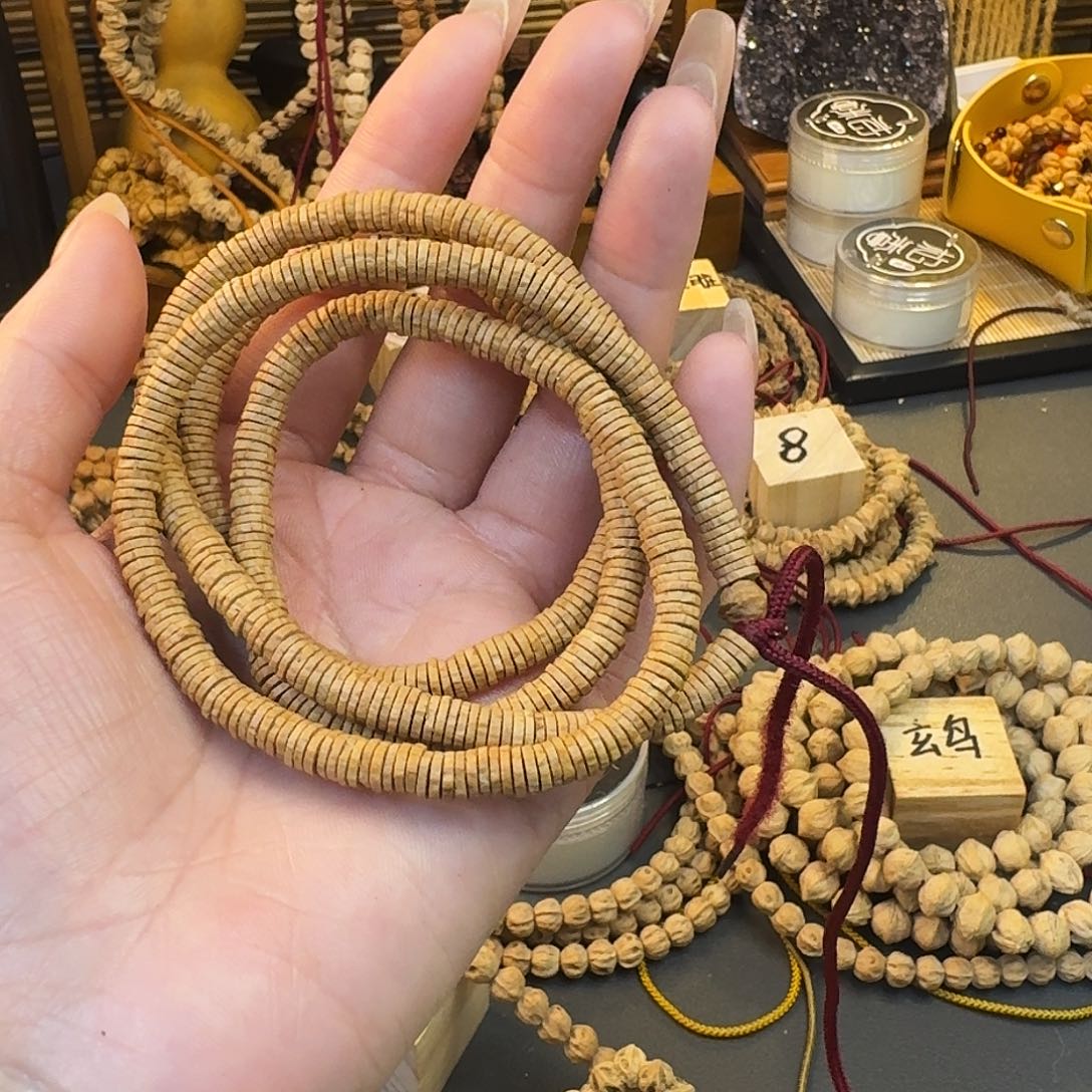 柏香籽/百香籽手串逗***主