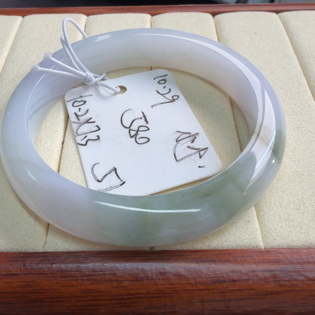 定制翡翠未镶嵌51