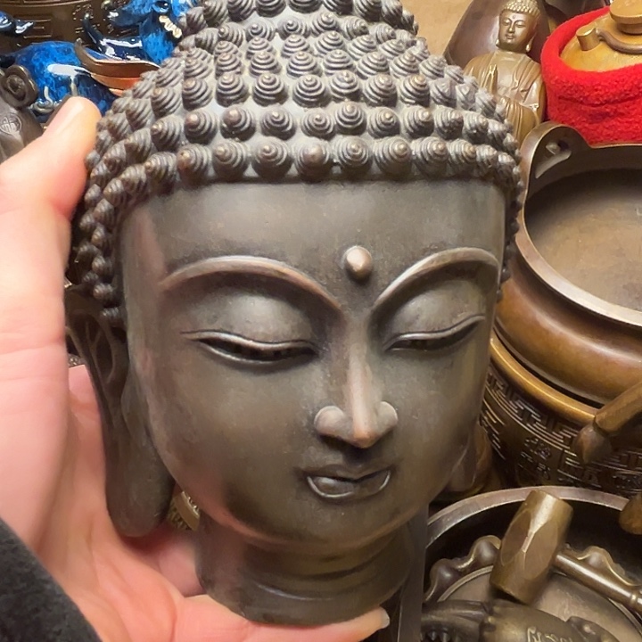 精美铜器批发档口