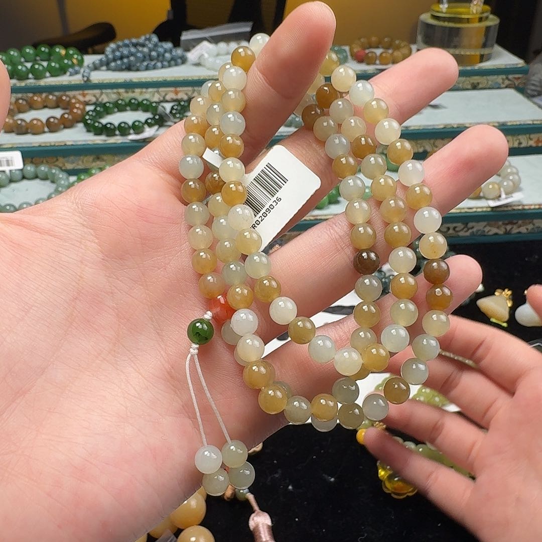 和田玉手串未镶嵌