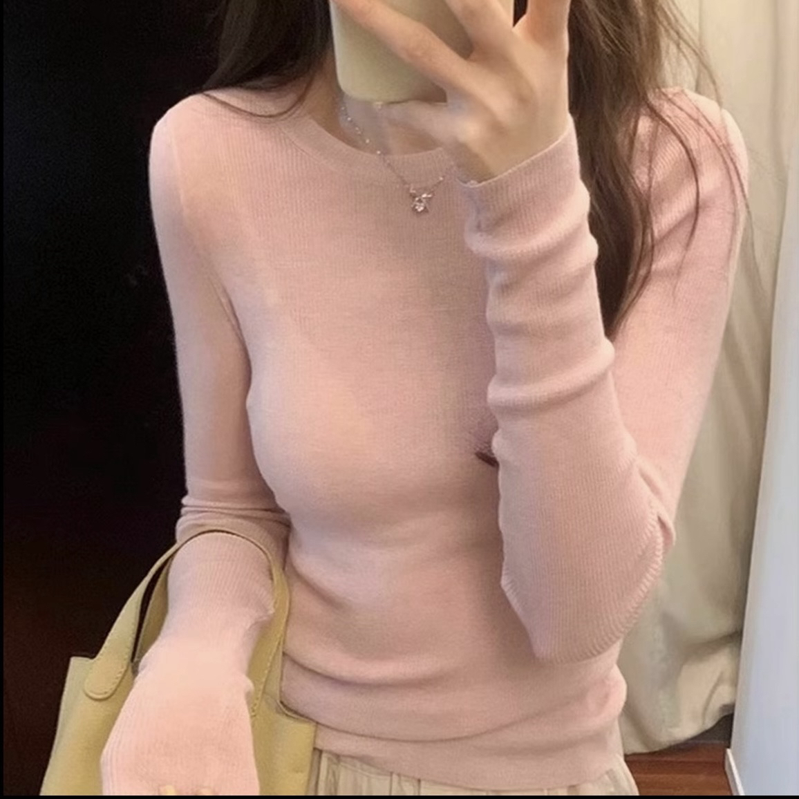 88099新款圆领修身长袖T恤女内搭打底衫