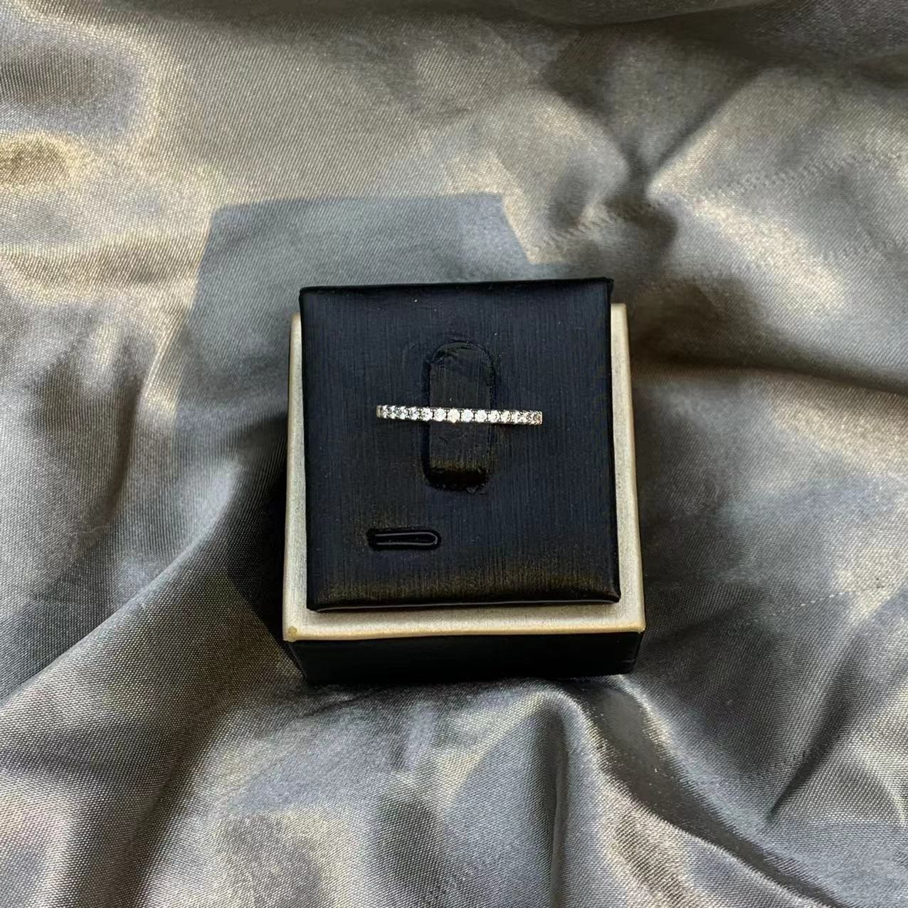 粉丝专享戒指 戒指 半排微镶戒指【L】