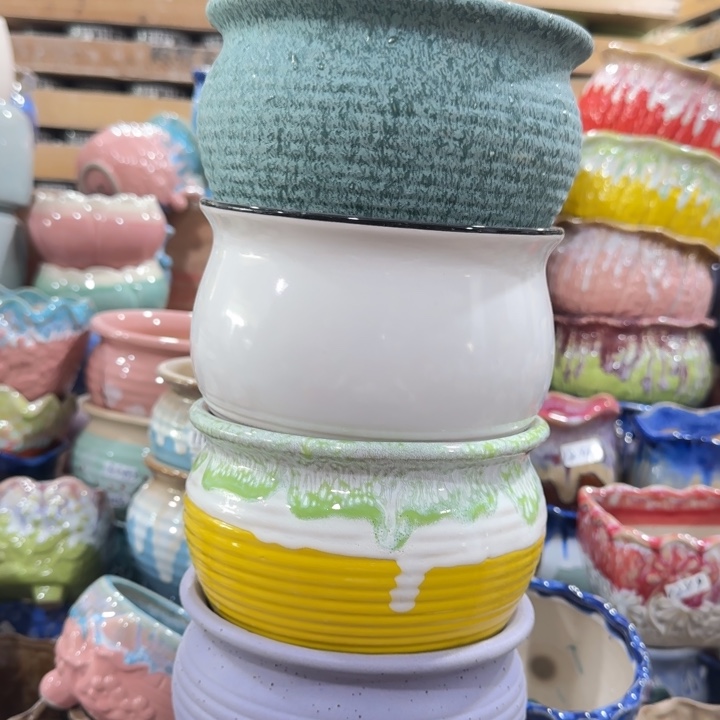 凑9块包邮，有孔，陶瓷花盆